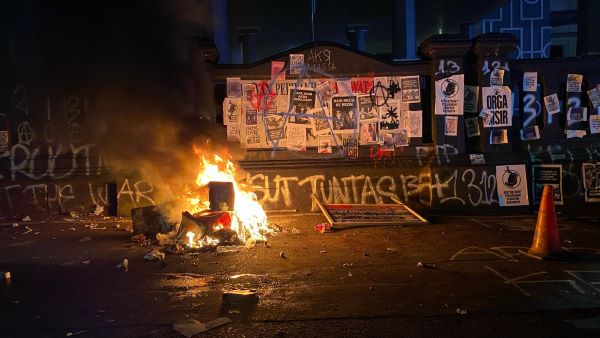 aksi demo tolak uu tni malang