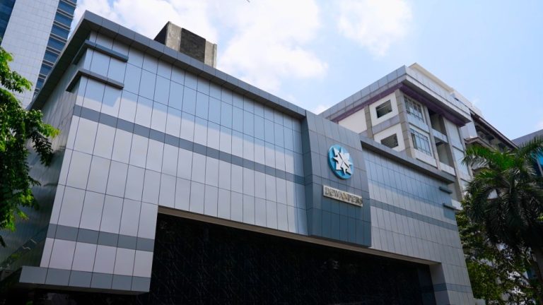 penulis diintimidasi