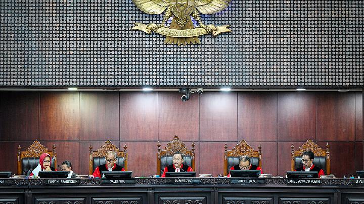 mk kabulkan gugatan akd dpr