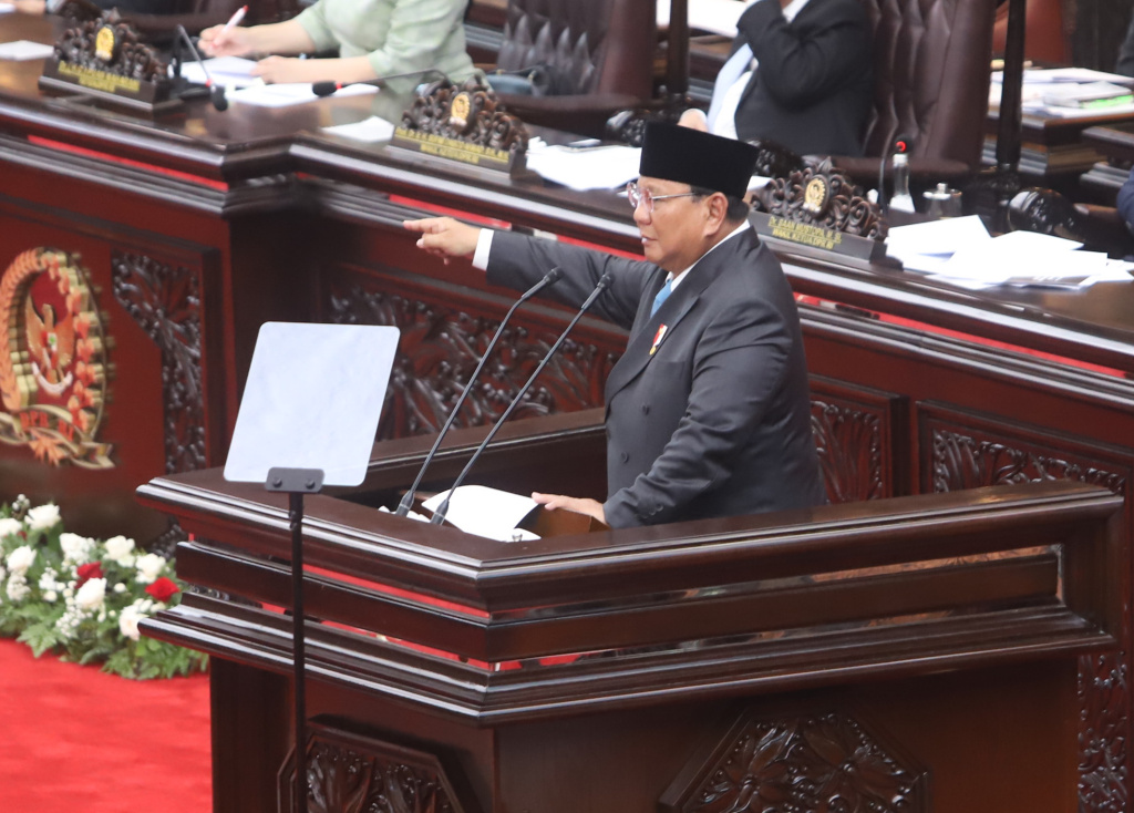 presiden-prabowo-sampaikan-kem-dan-ppkf-pada-rapat-paripurna-dpr11-20052026-132616