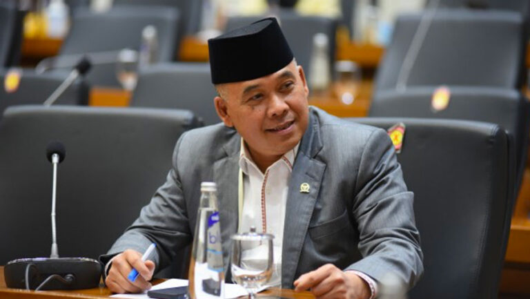 korupsi csr bi-ojk